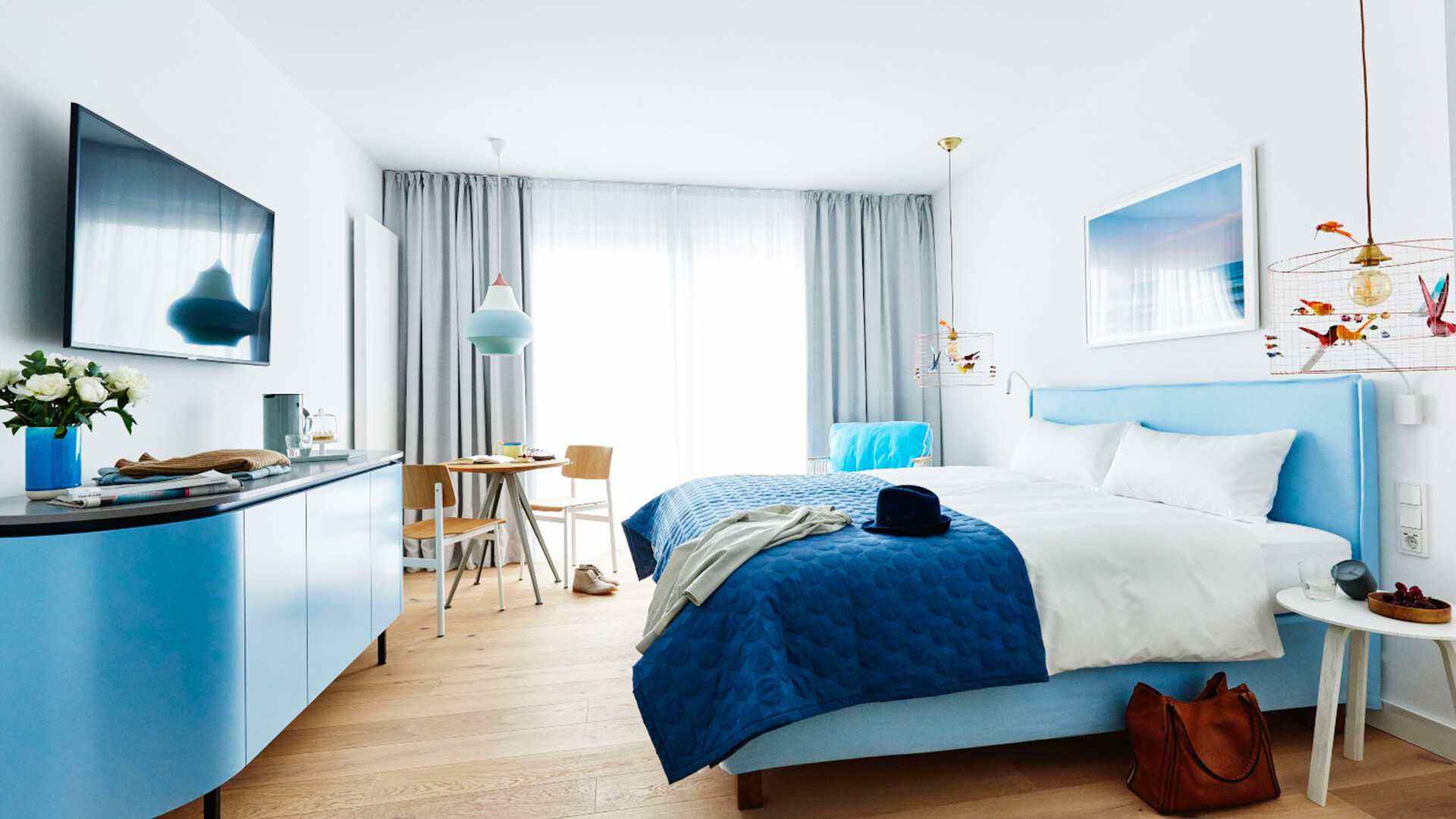 Blaues Zimmer im Hotel New Wave auf Norderney für den nächsten Urlaub buchen. 